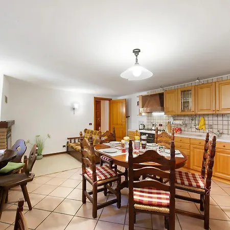 Meridiana Semesterbostad Bard